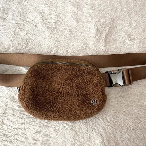 patagonia sling bag clip Patagonia Atom Sling Bag - 8L